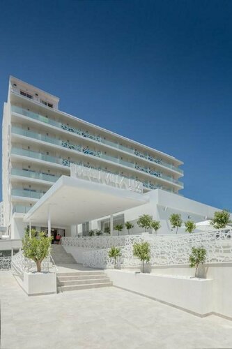 Внешний вид отеля Villa Luz Family Gourmet & All Exclusive Hotel в Гандии, фото 4