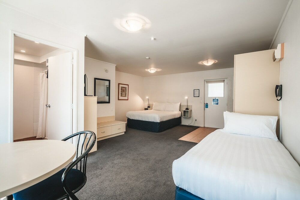 Фото Blue Peaks Lodge Queenstown