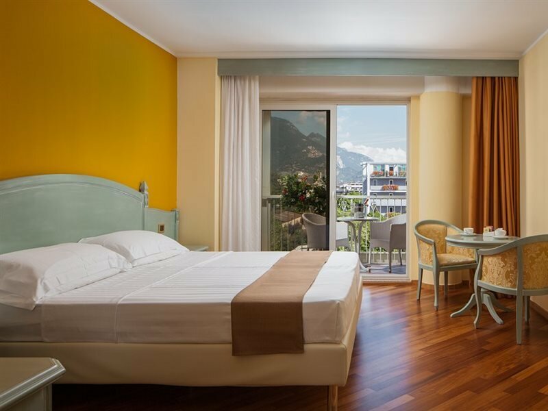 Фото Hotel Savoy Palace