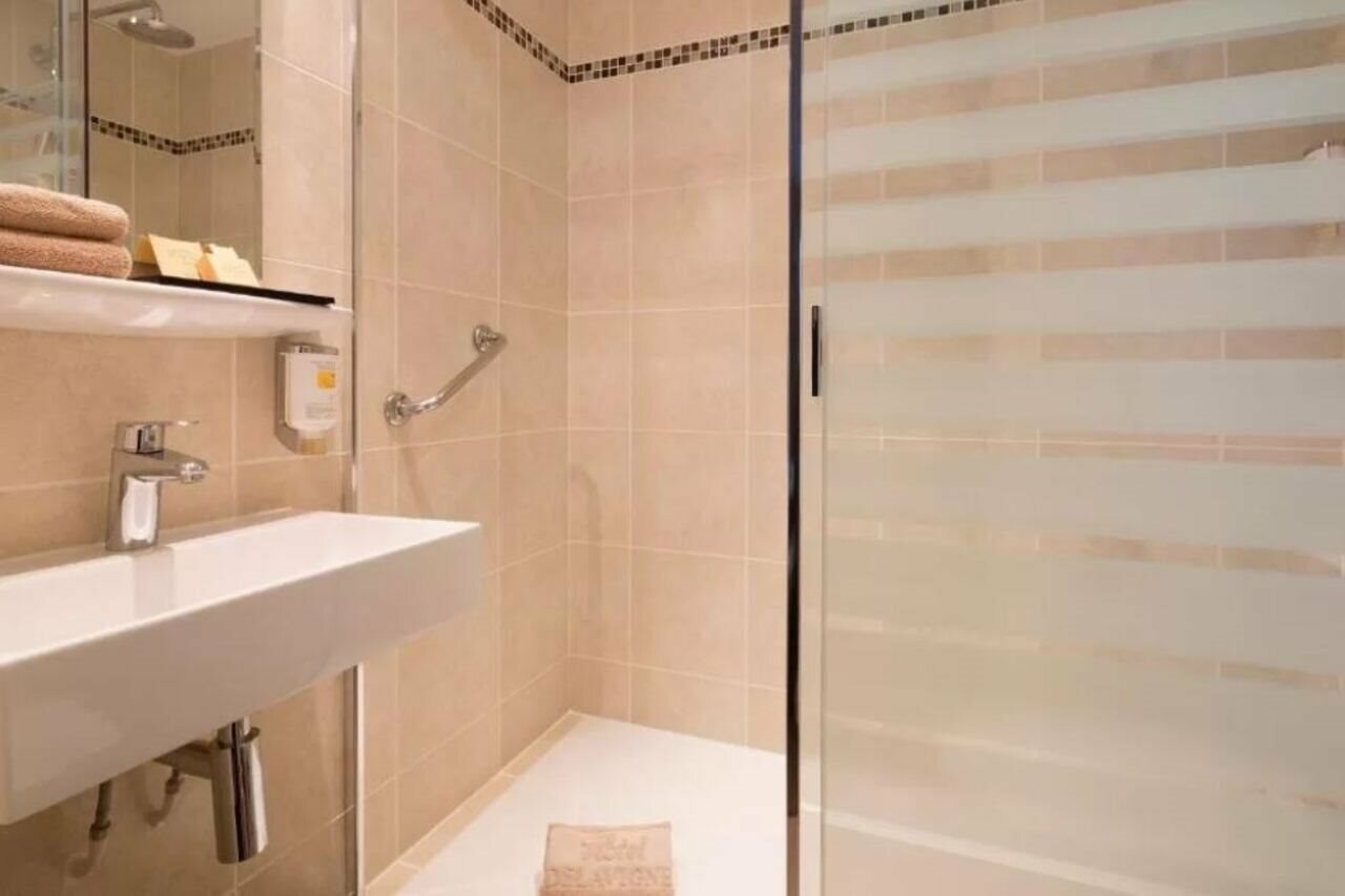 Фото Hotel Delavigne