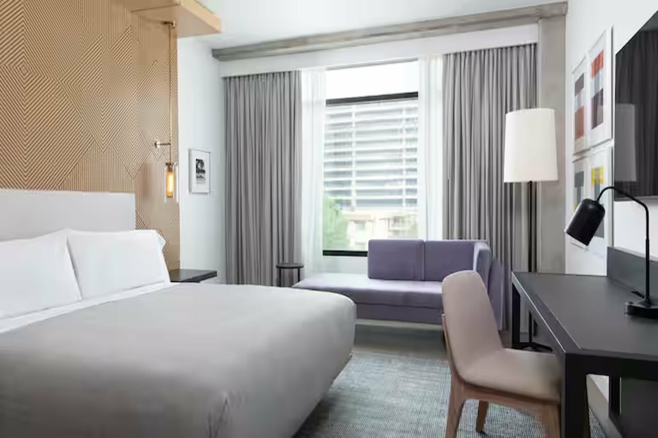 Фото Canopy by Hilton Austin Downtown