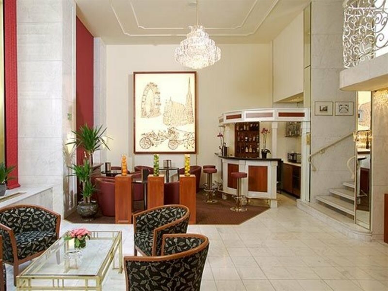 Фото Hotel City Central