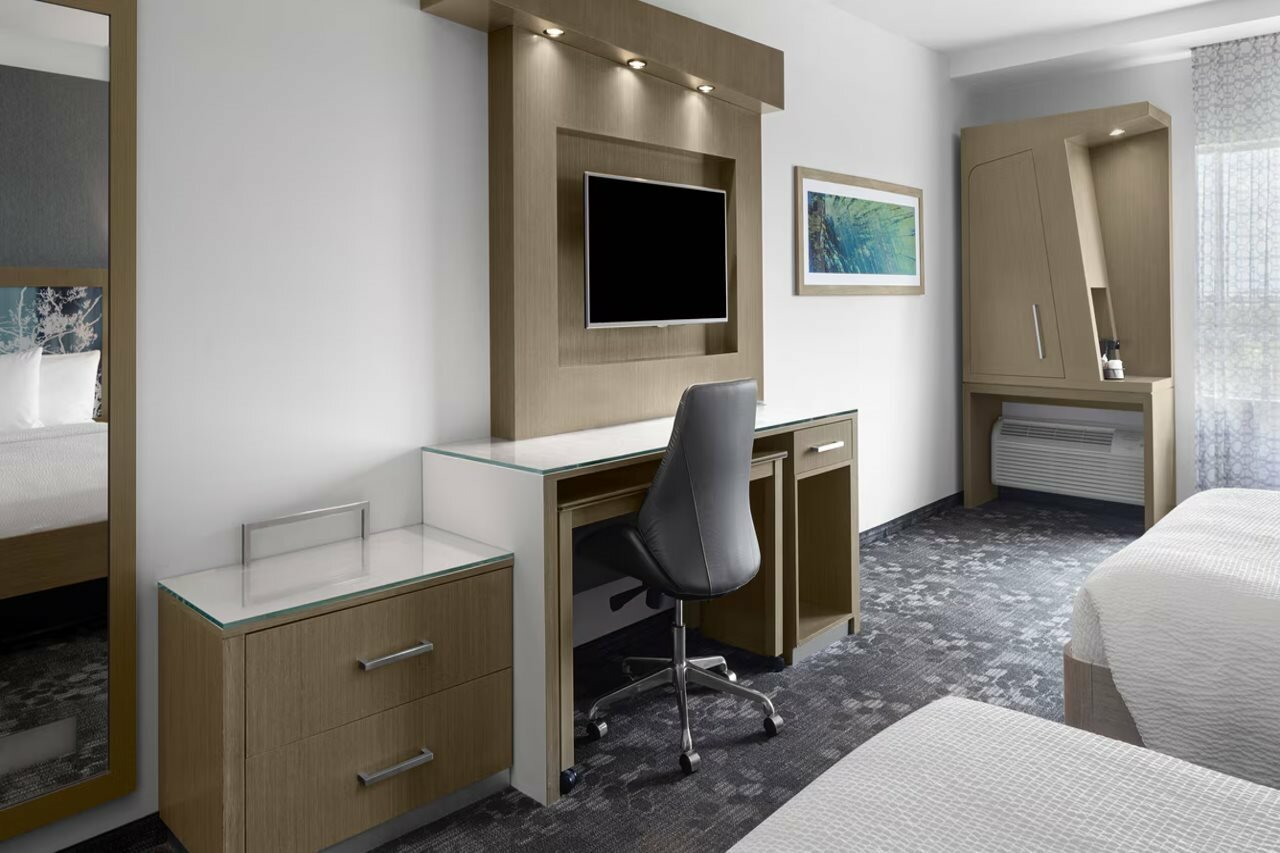 Фото Courtyard by Marriott Orlando South/Grande Lakes Area