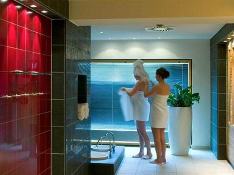 Фото Novotel Karlsruhe City