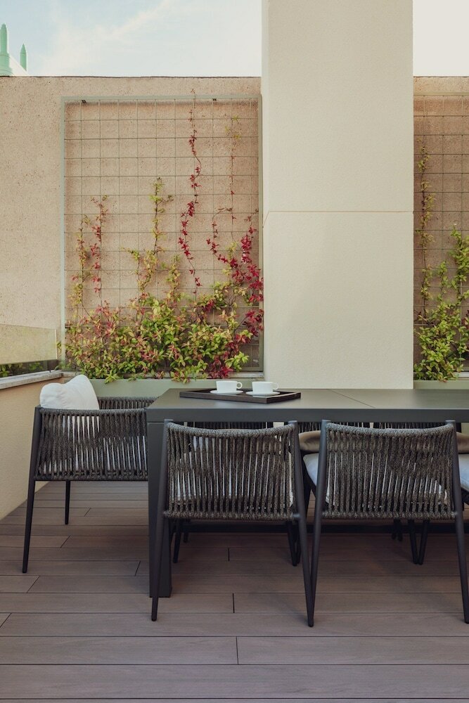 Фото The Pavilions Madrid