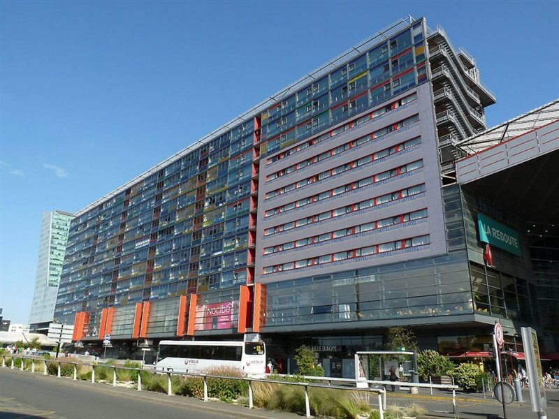 Фото отеля 2