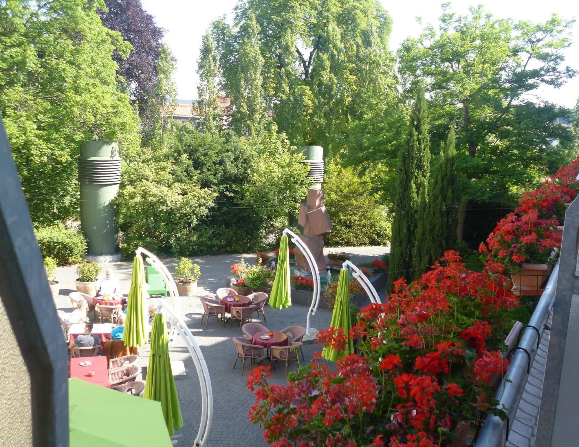 Фото Best Western Wein-Und Parkhotel Nierstein