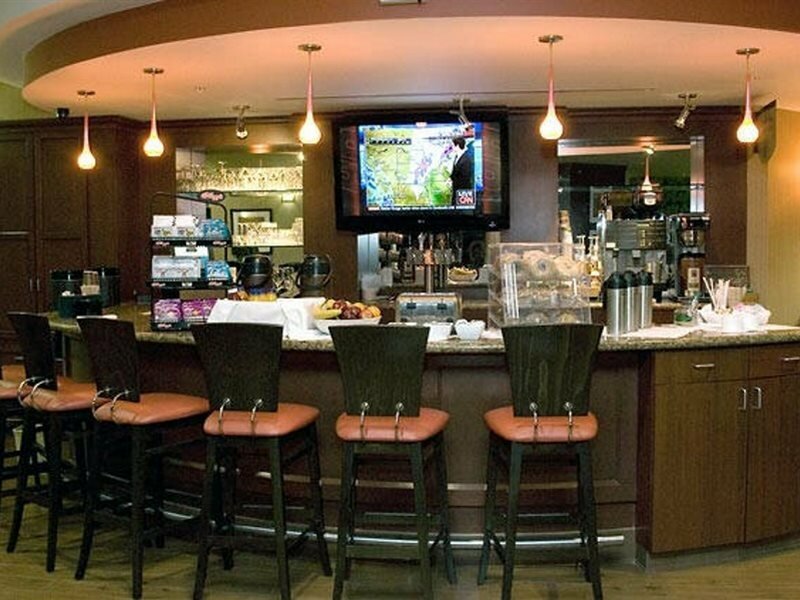 Фото Courtyard by Marriott Los Angeles Burbank Airport