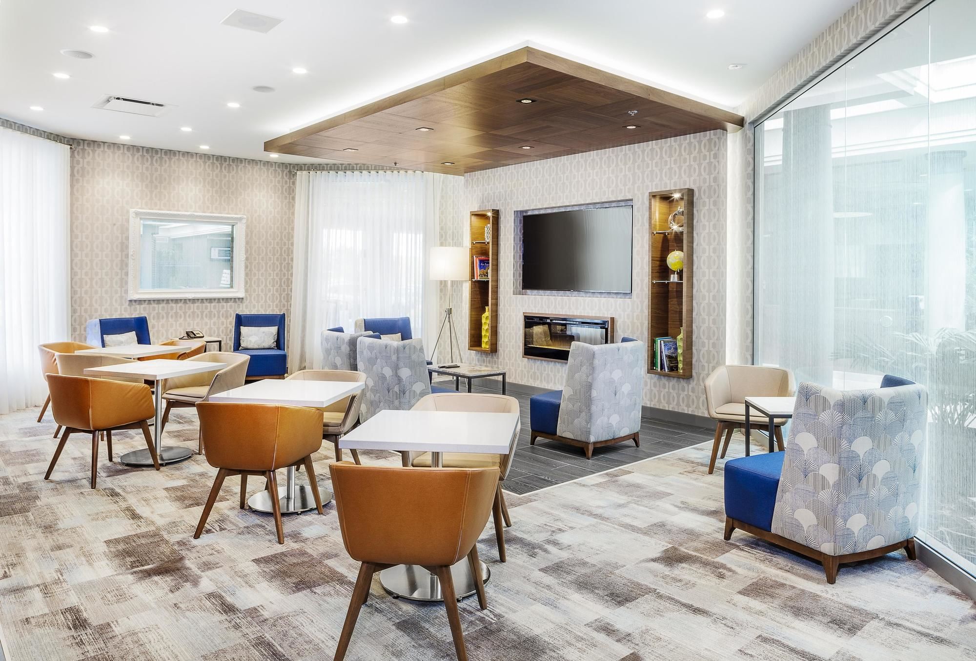 Фото Hilton Montreal Laval