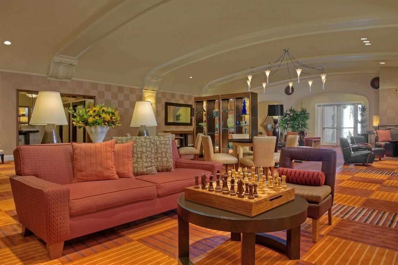 Фото Harbor Court Hotel