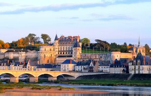 отель Le Vinci Loire Valley