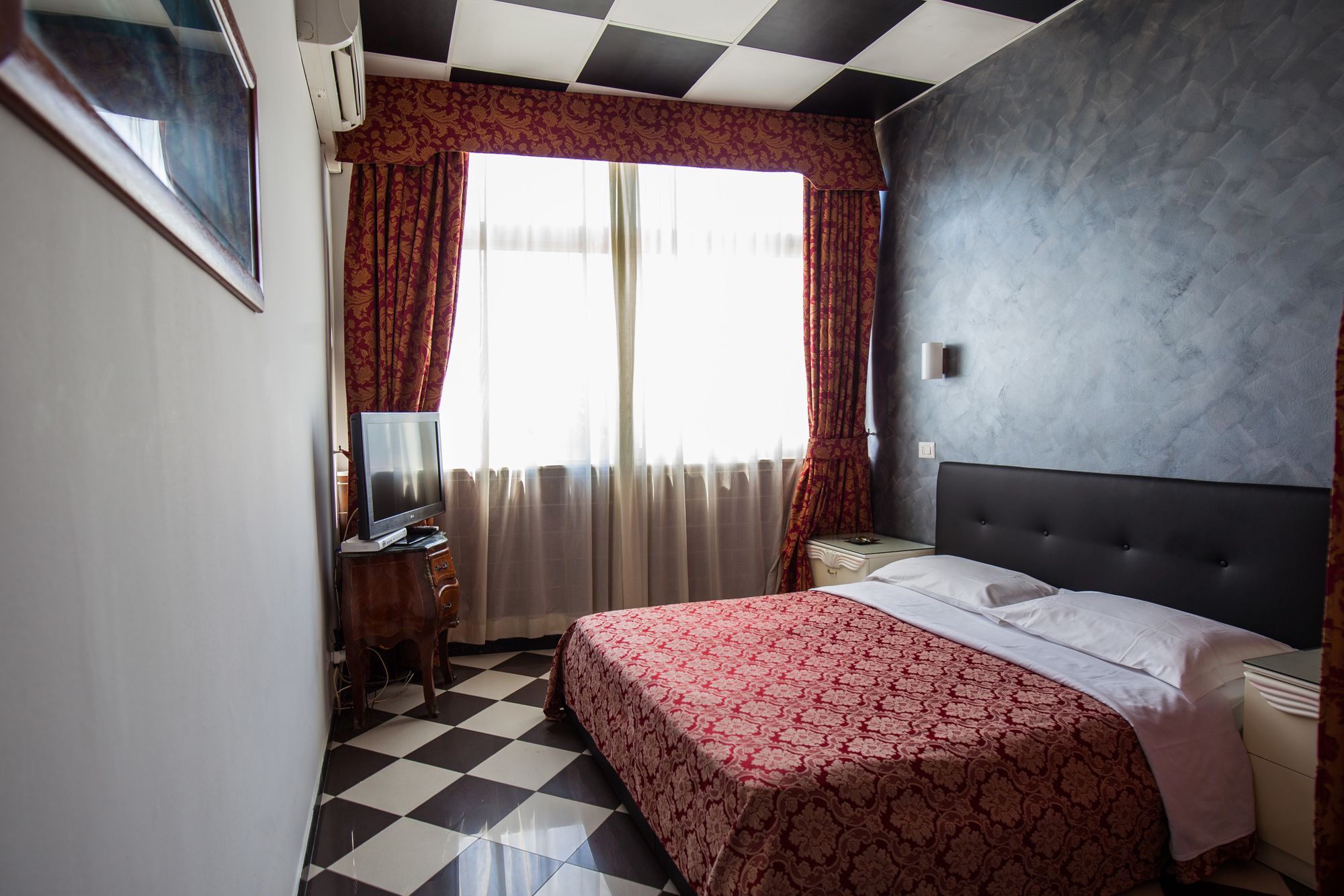 Фото Hotel Giulietta e Romeo