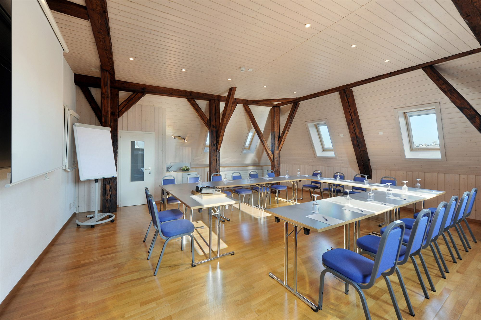 Фото Hotel De La Rose