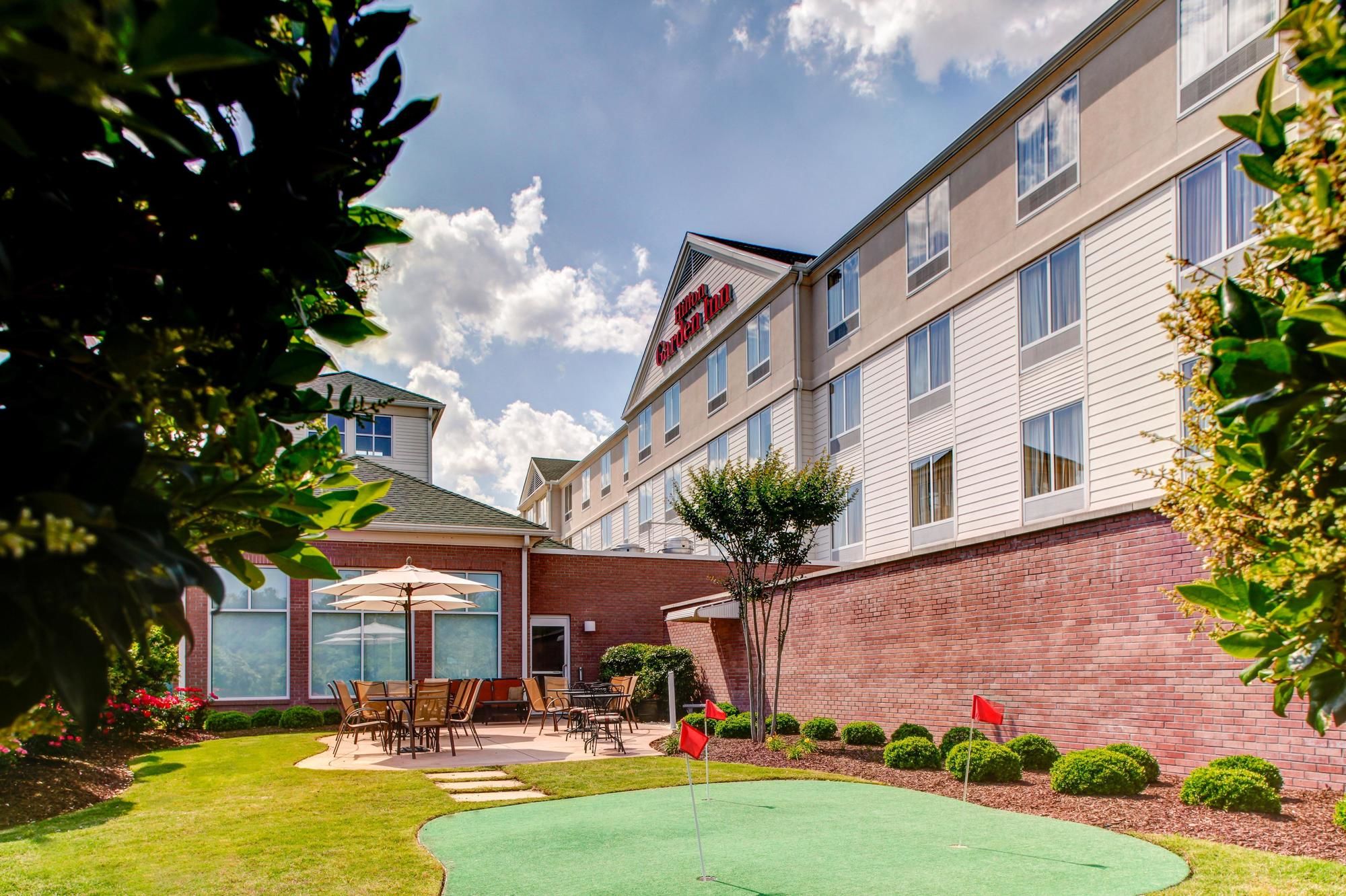 Фото Hilton Garden Inn Wilmington Mayfaire Town Center