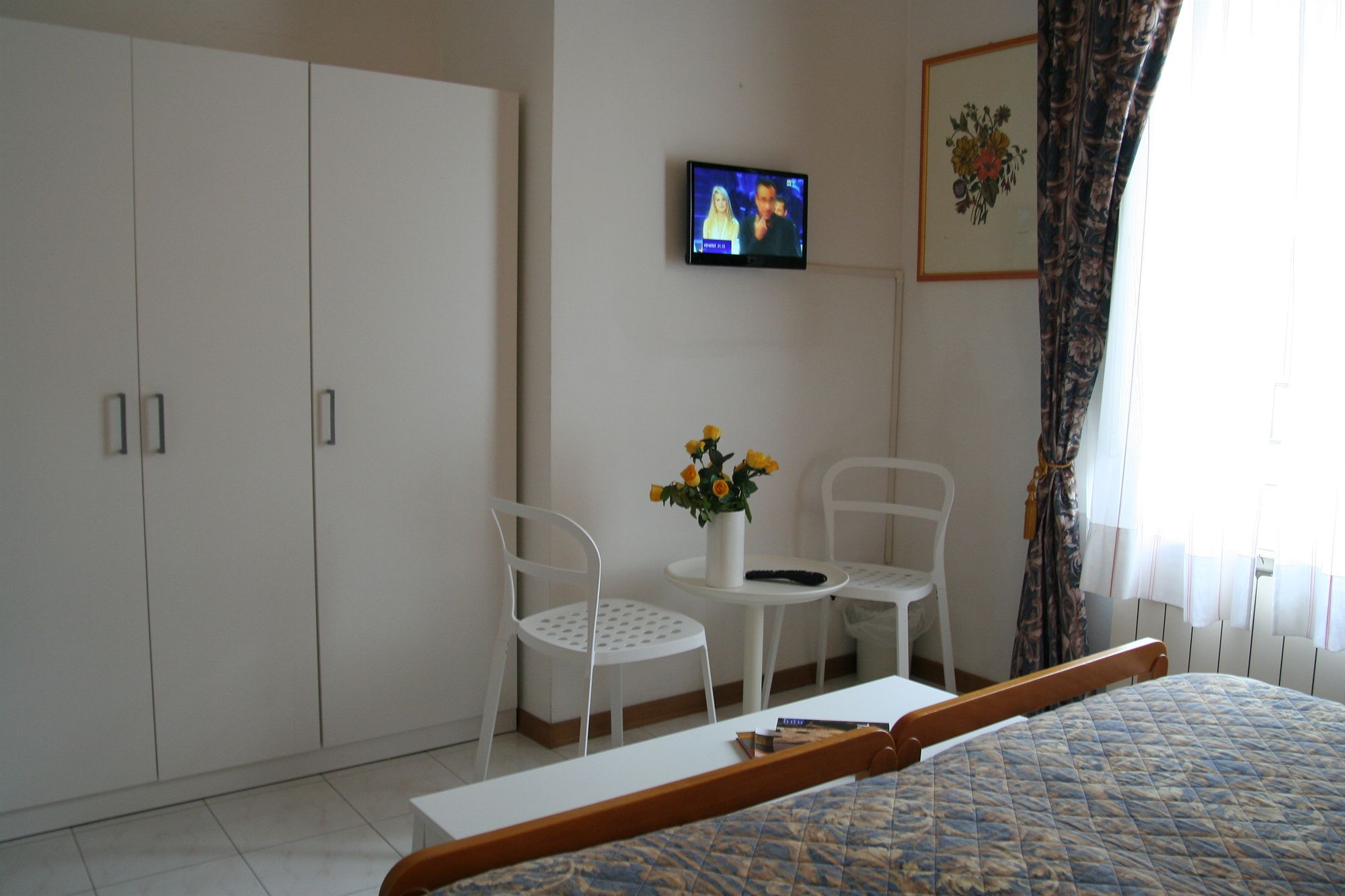 Фото Hotel Elena