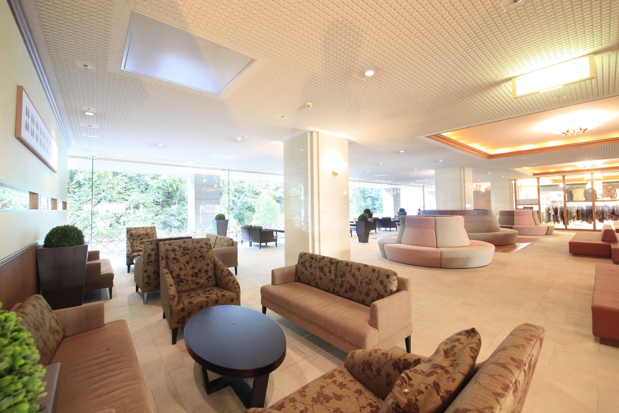 Фото Hotel Mahoroba