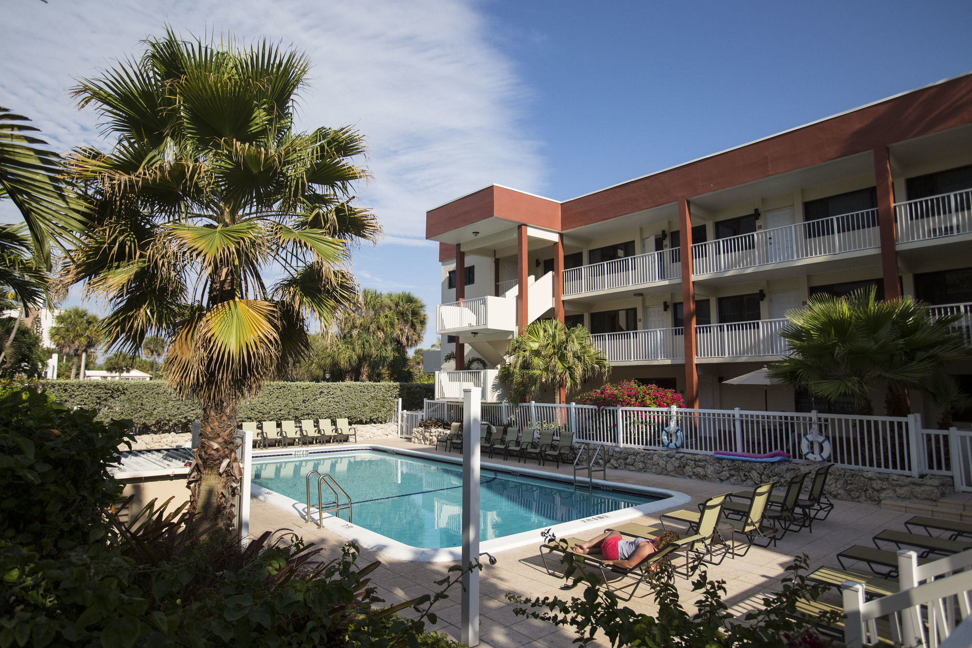 Фото La Costa Beach Club by Capital Vacations