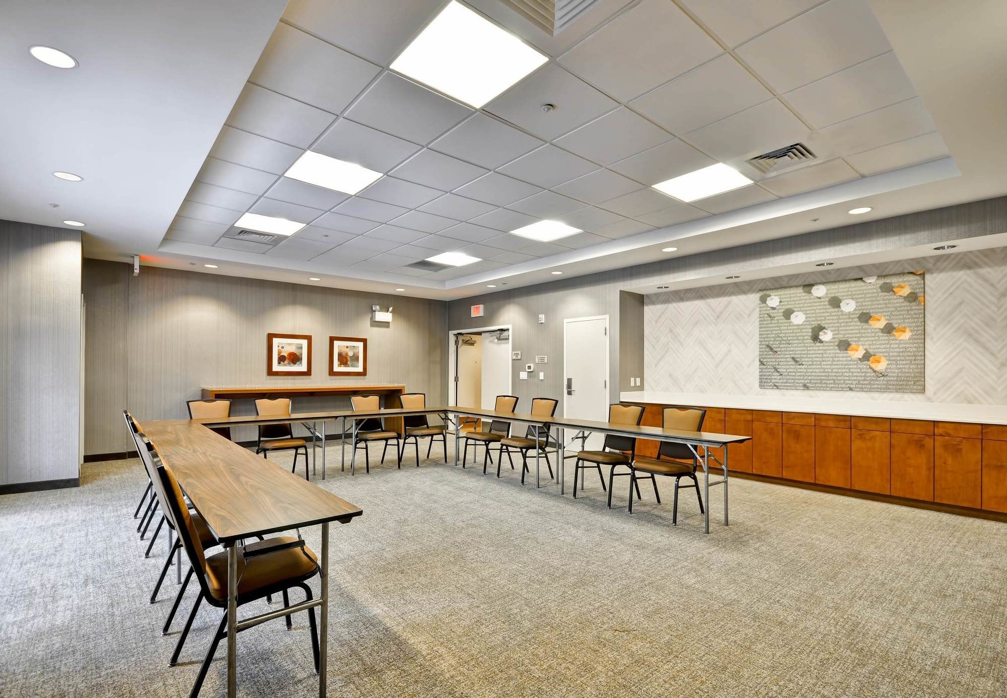 Фото SpringHill Suites Tallahassee Central