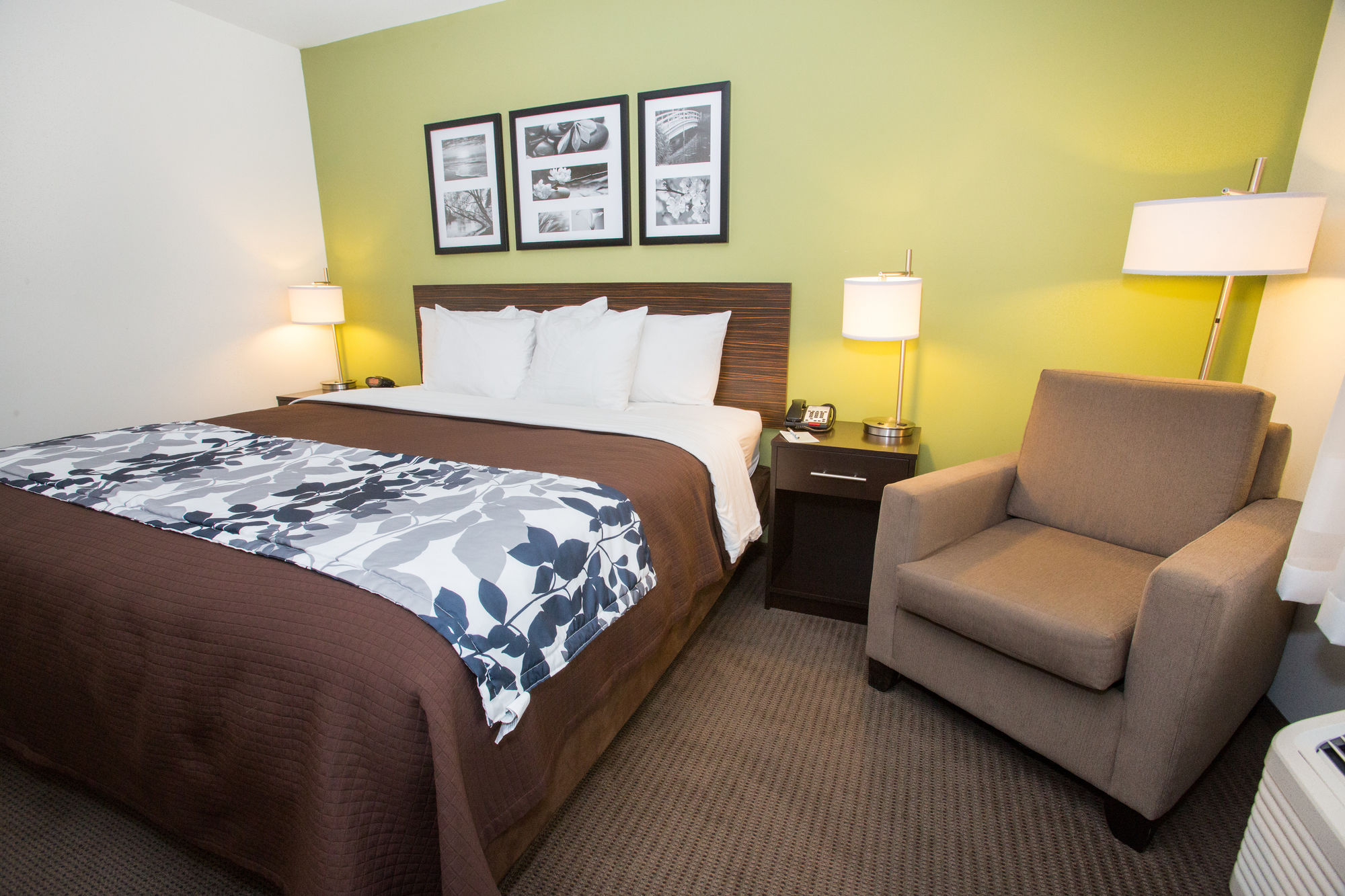 Фото Sleep Inn & Suites Gulfport