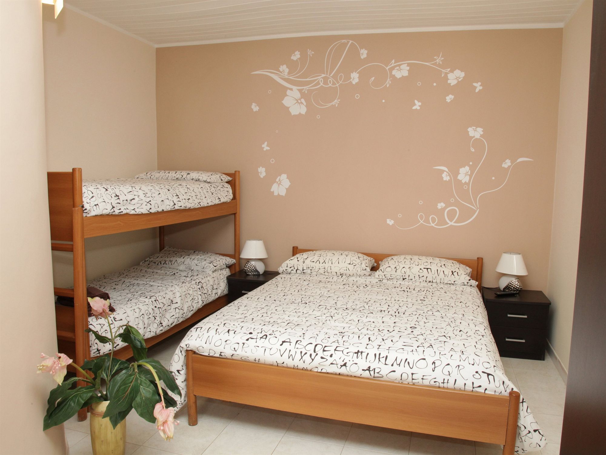 Фото OldWell Hotel