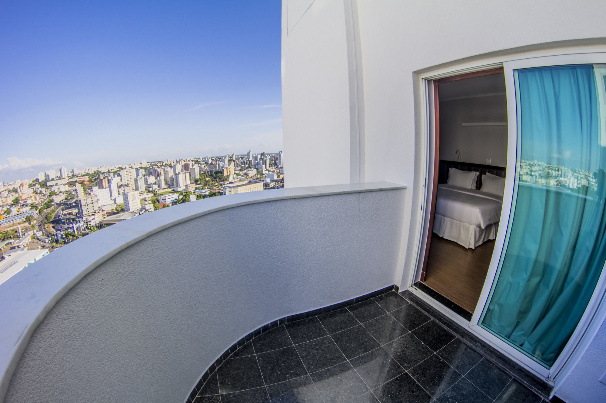 Фото Mercure Uberlandia Plaza Shopping Hotel