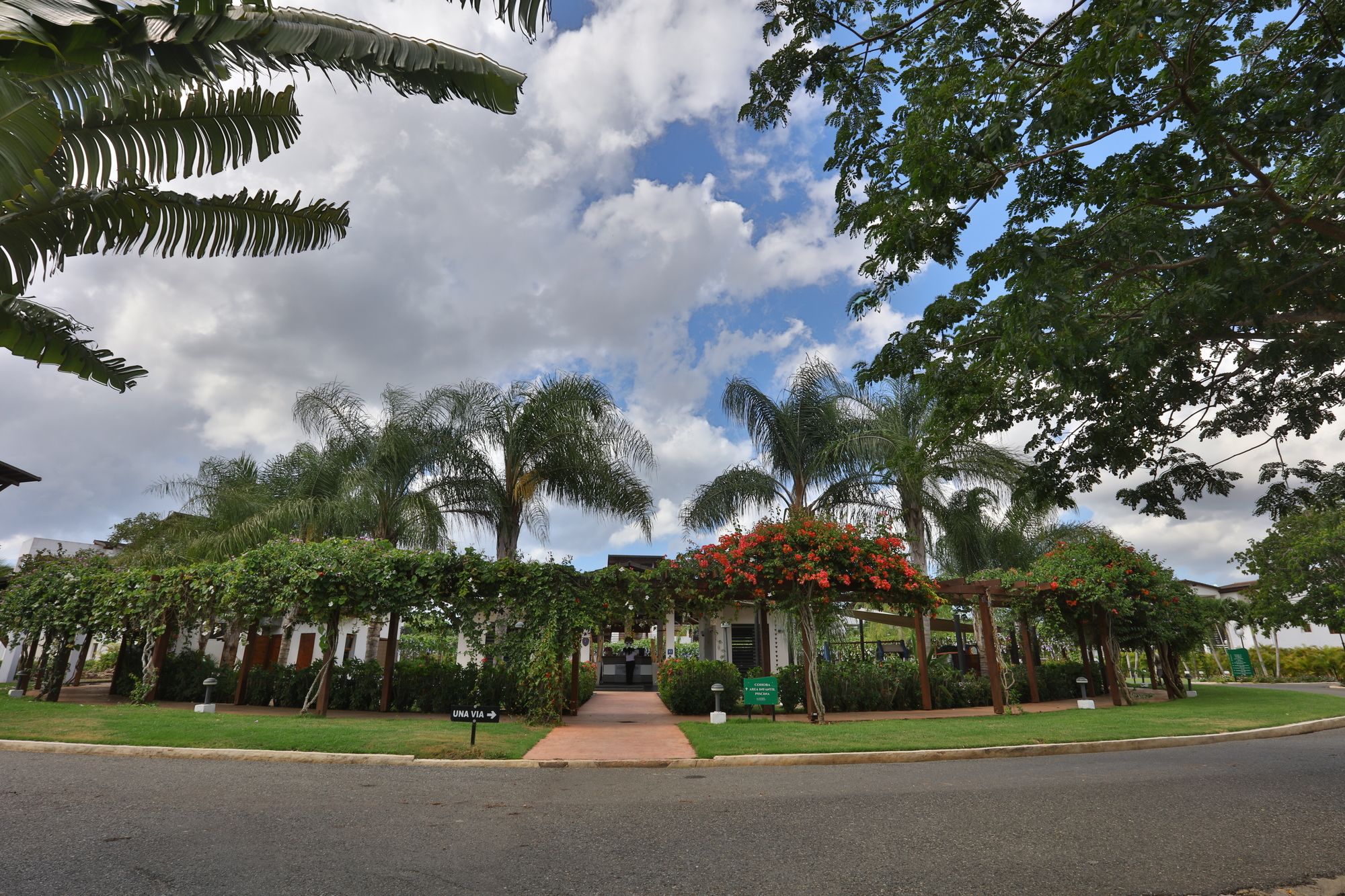 Фото Sybaris Residences