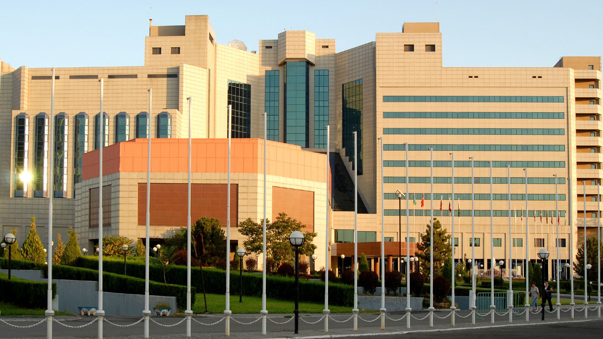 Фото Azimut Grand Hotel Tashkent