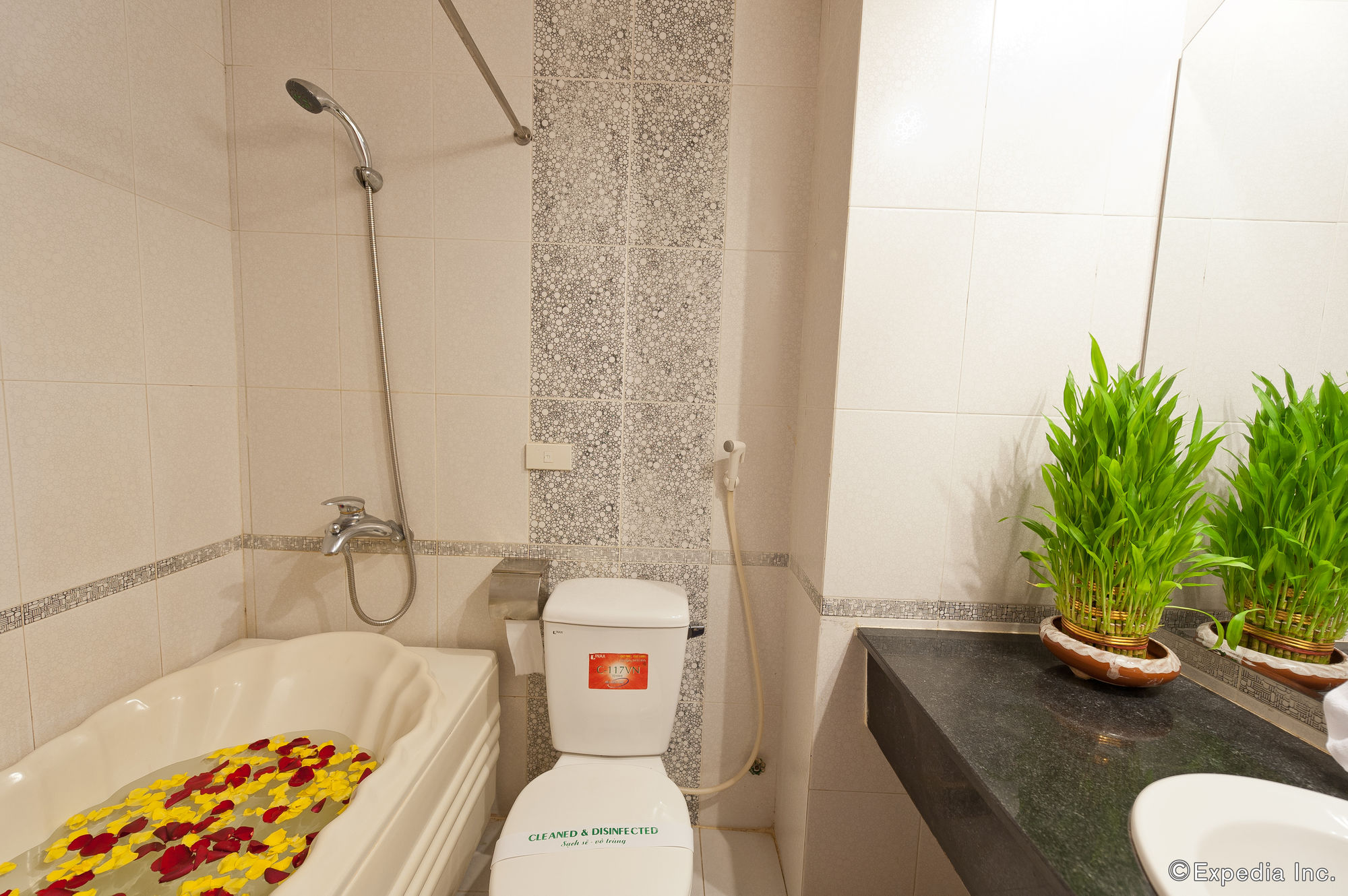 Фото Muong Thanh Vinh Hotel