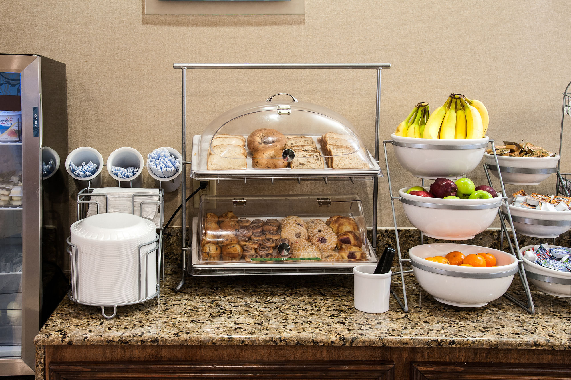 Фото Comfort Suites Oil Center