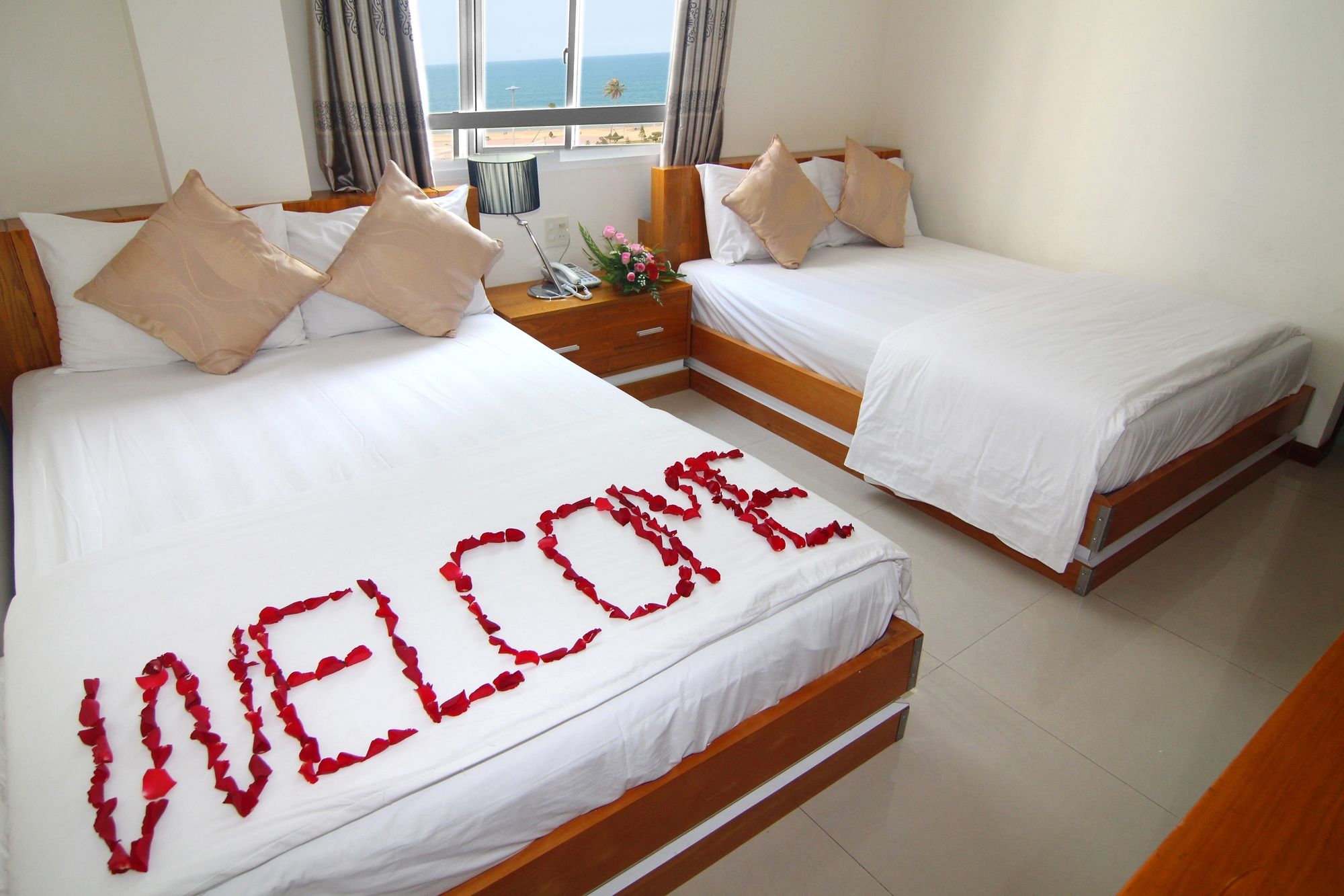 Фото Sea Light Hotel