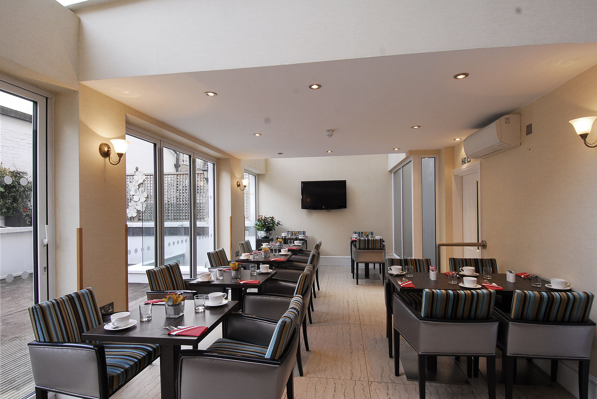 Фото Astors Belgravia