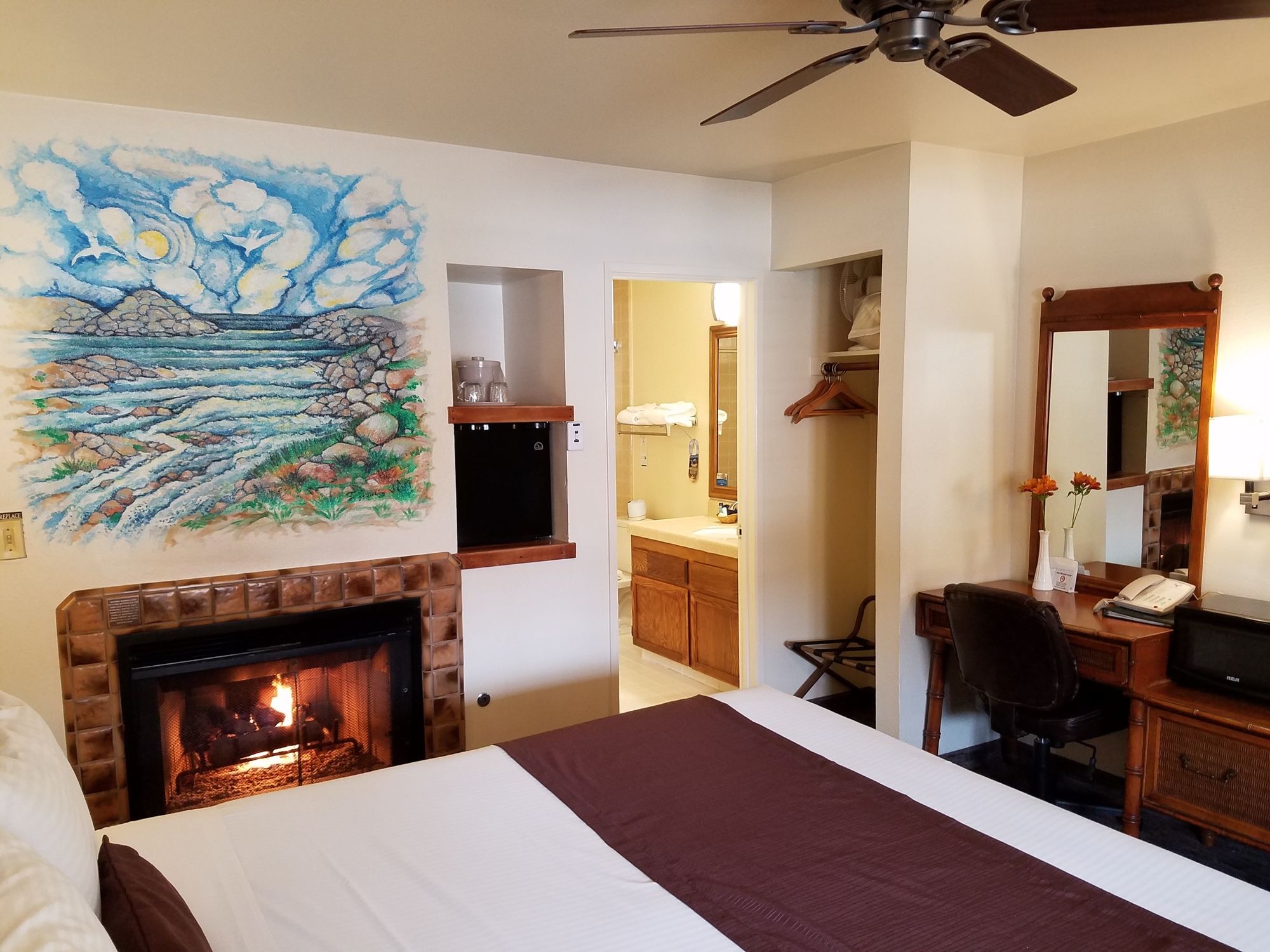 Фото Lone Oak Lodge