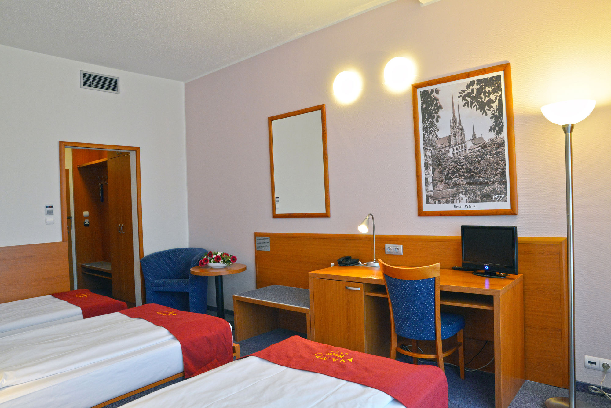 Фото отеля 5