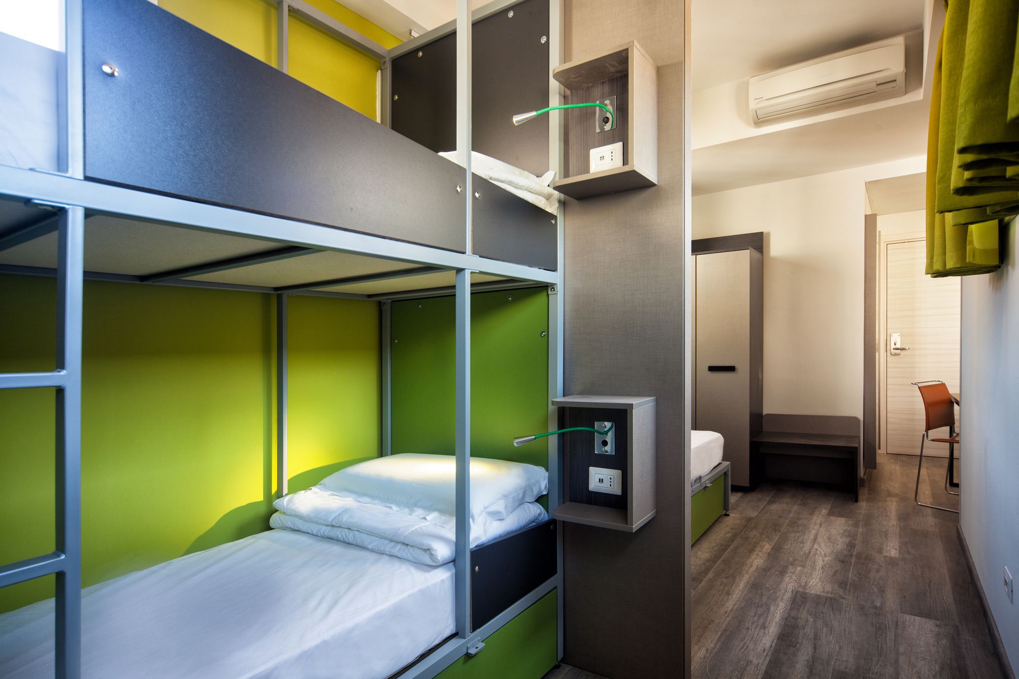 Фото The RomeHello