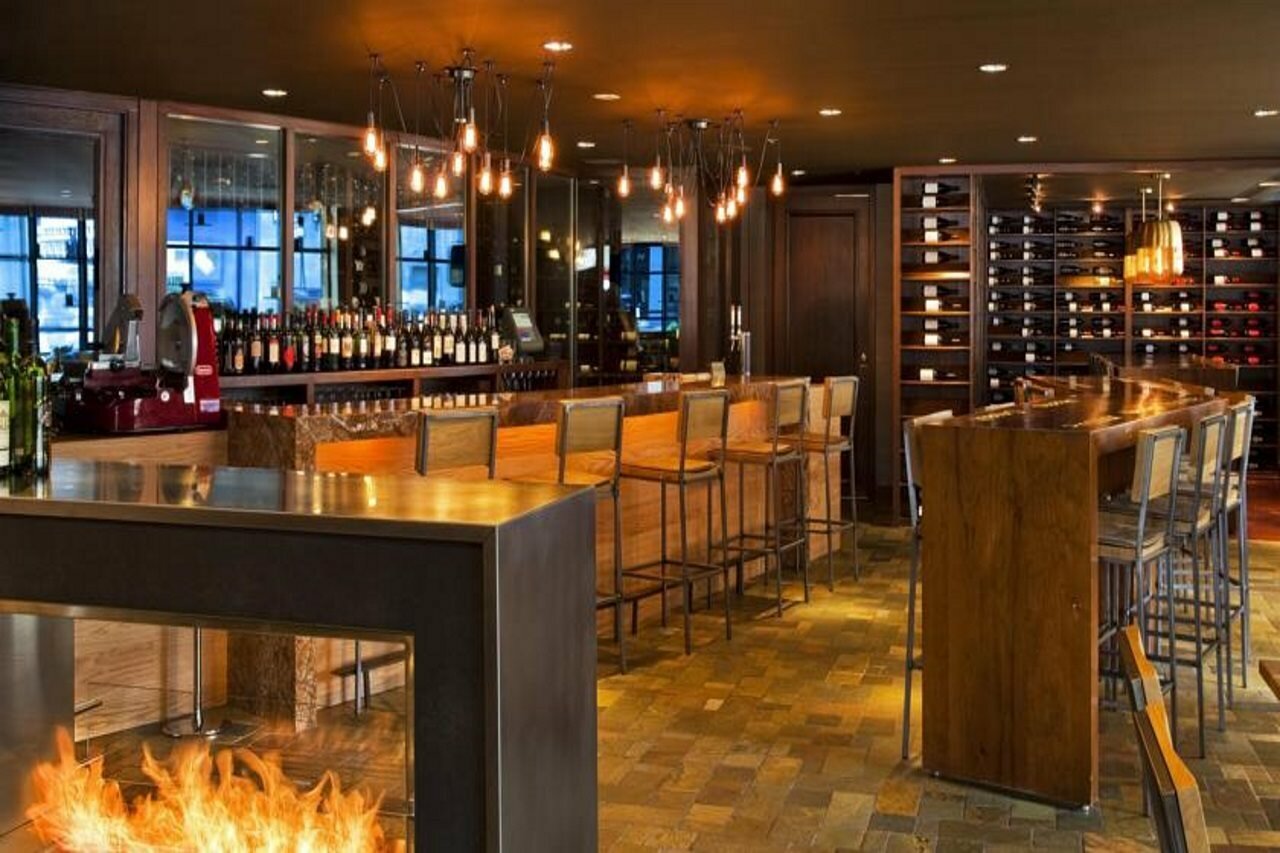 Фото InterContinental Chicago Magnificent Mile, an Ihg Hotel