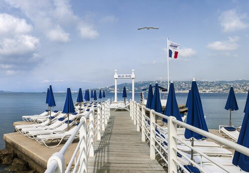 Внешний вид отеля Hotel Belles Rives в Антибе, фото 5