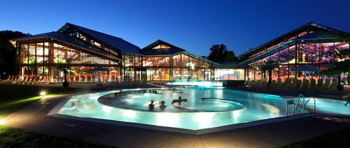 Внешний вид отеля Dorint Thermenhotel Freiburg в Фрайбурге, фото 1