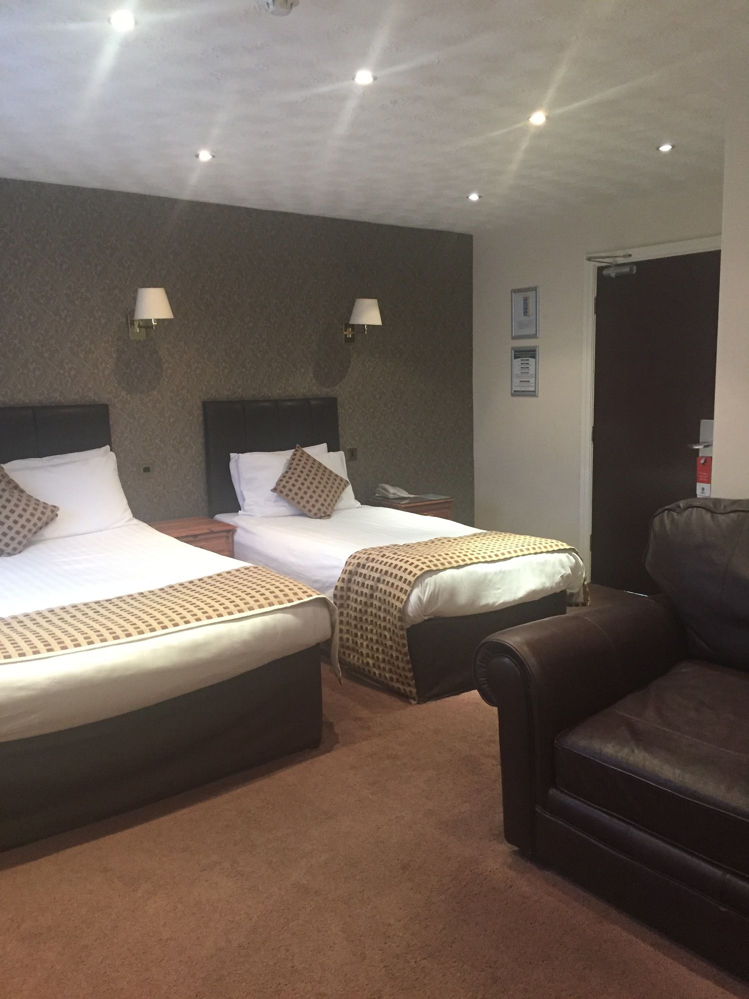 Фото Best Western Manchester Bury Bolholt Country Park Hotel