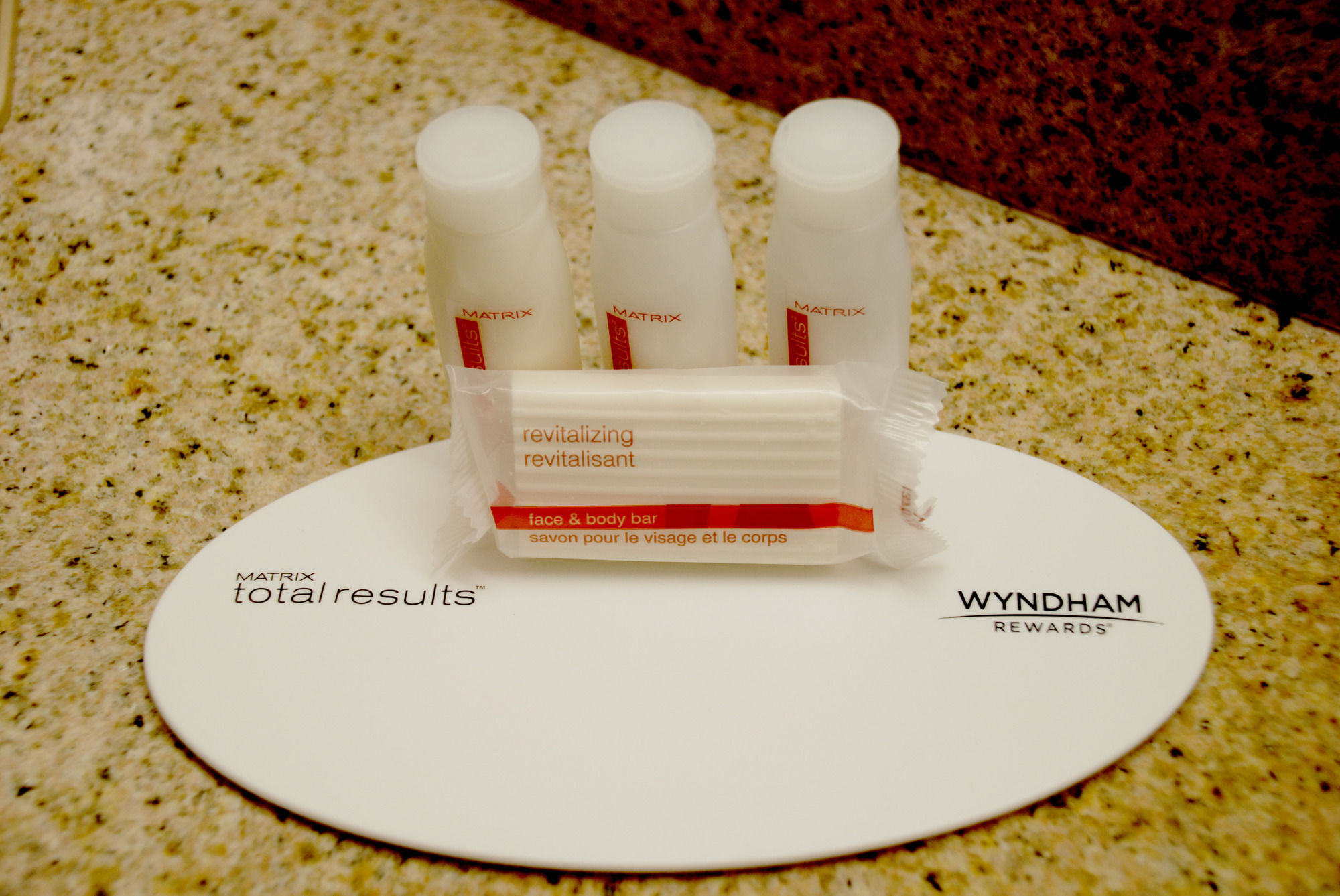 Фото Days Inn by Wyndham Dyersburg