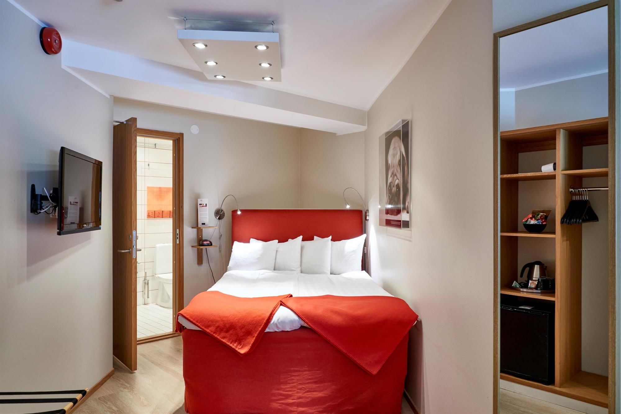 Фото Hotell Stadsparken