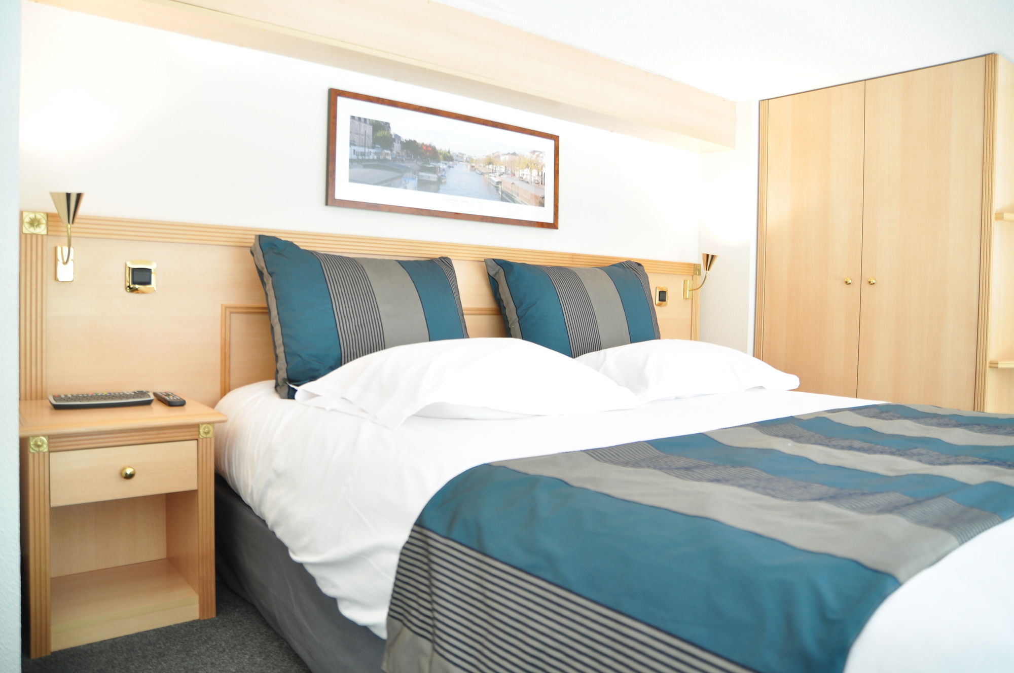 Фото Westotel Nantes Atlantique