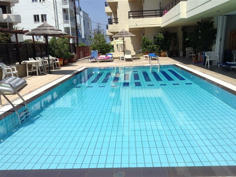 Фото Caravel Apartment Hotel