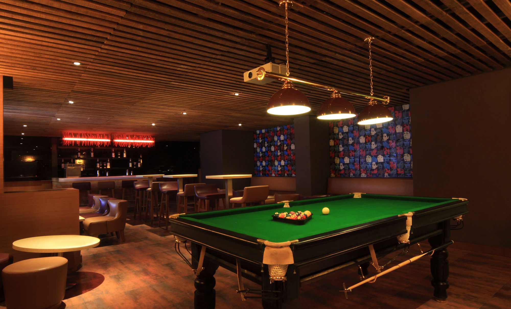 Фото Lemon Tree Premier, Ulsoor Lake, Bengaluru