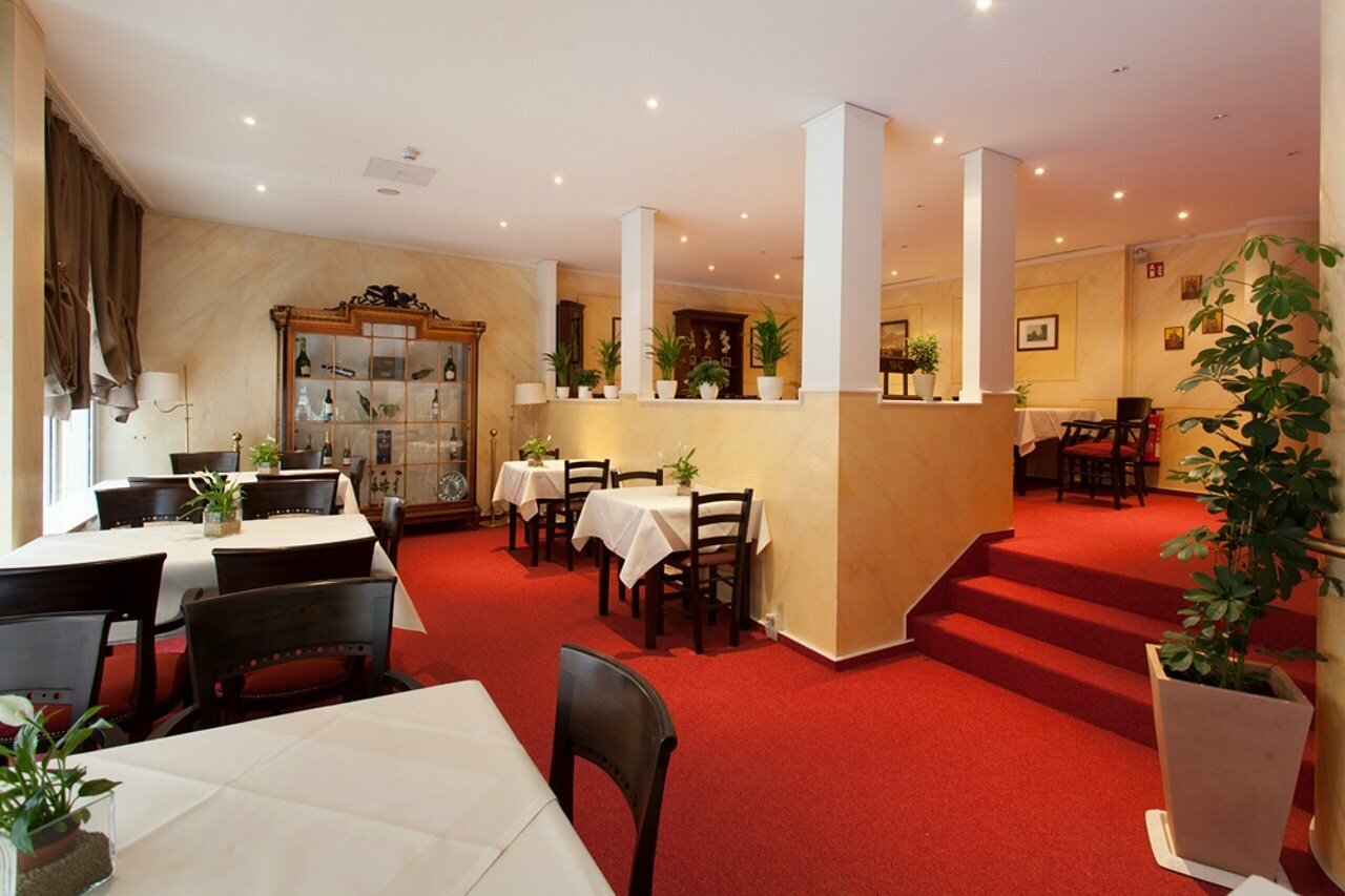 Фото Hotel Quellenhof