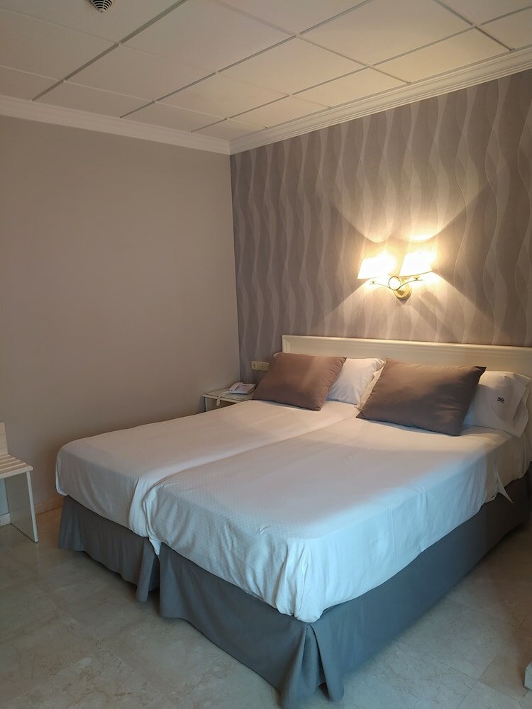 Фото Sacromonte Hotel