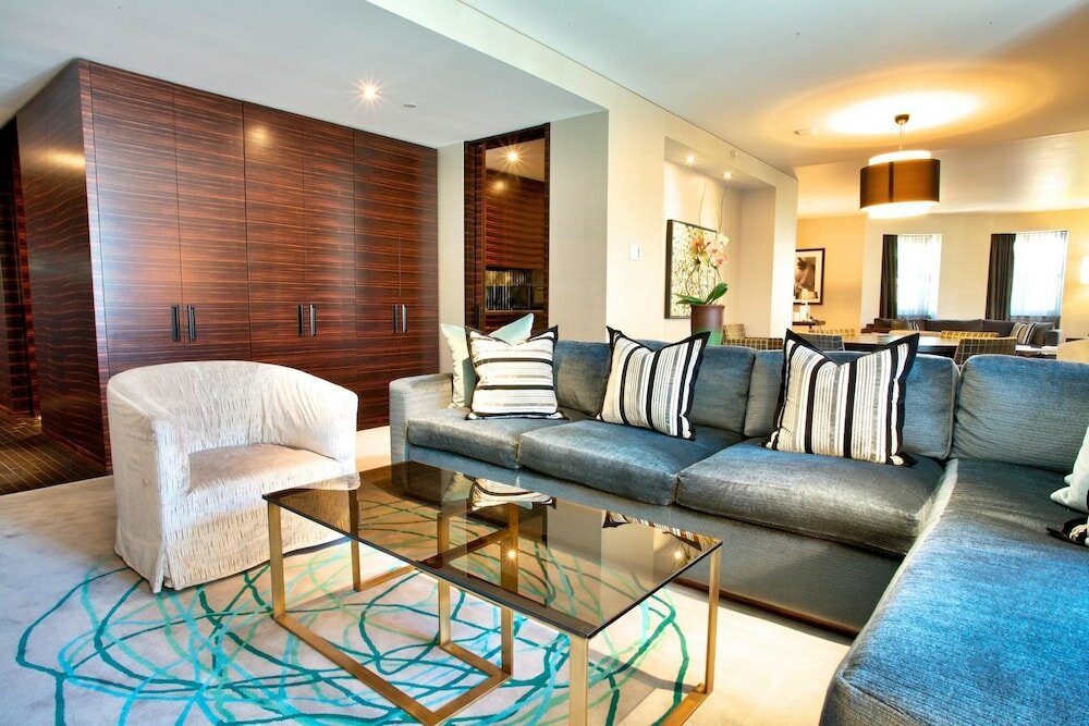 Фото The Hazelton Hotel