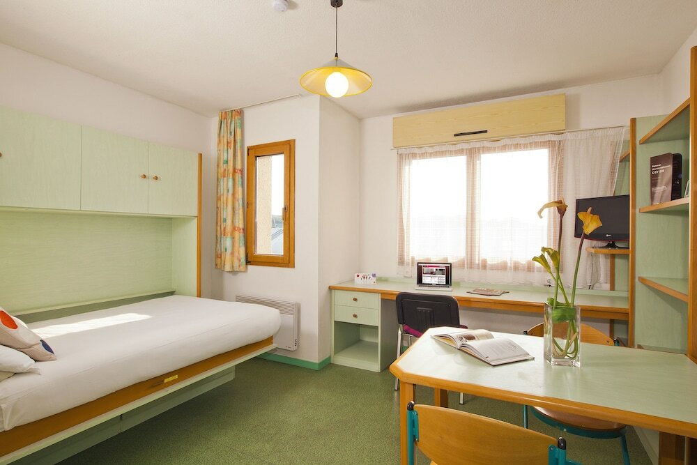 Фото Cerise Nantes La Beaujoire