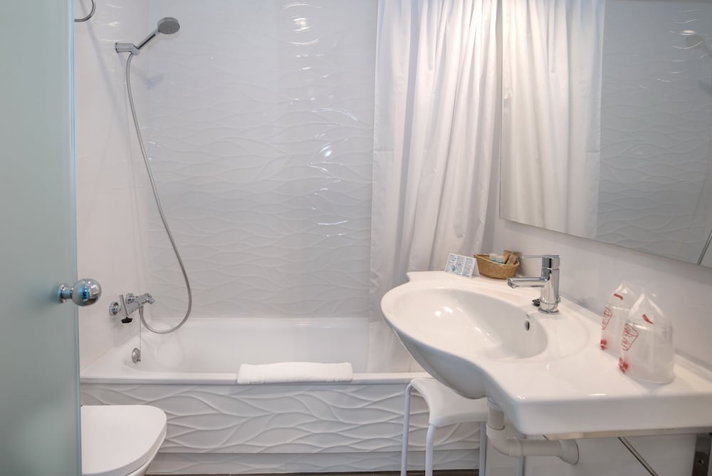 Фото Hotel La Cala Finestrat