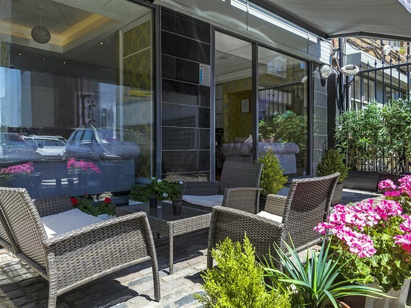 Фото отеля 3