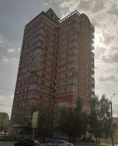 Свечка на Мирах (praspiekt Miru, 1), memorial site, local landmark